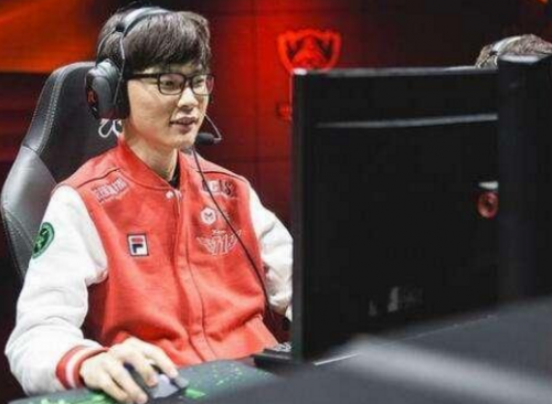 他们一同经 他们一同经